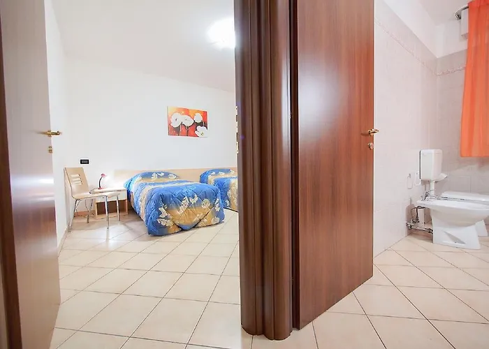 Degli Este Comacchio * コディゴーロ