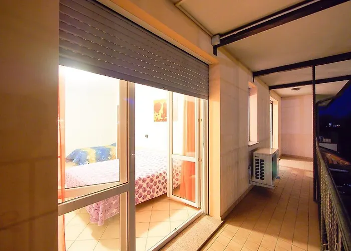 Degli Este Comacchio * コディゴーロ