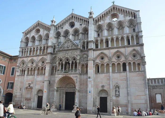 Degli Este Comacchio コディゴーロ