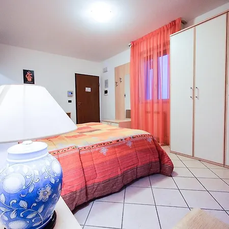 Πανσιόν Degli Este Comacchio *