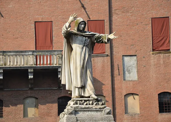 Degli Este Comacchio Кодигоро